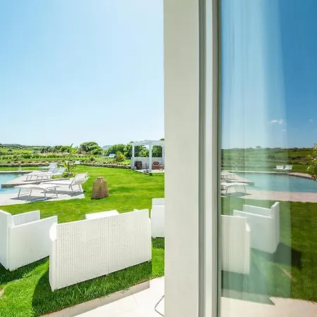 Bellimpiazza - Vista Mare Con Piscina Villa