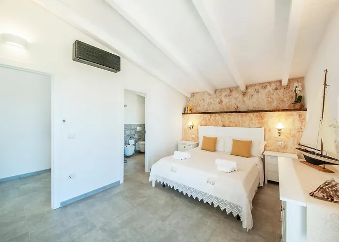 Bellimpiazza - Vista Mare Con Piscina Sorso